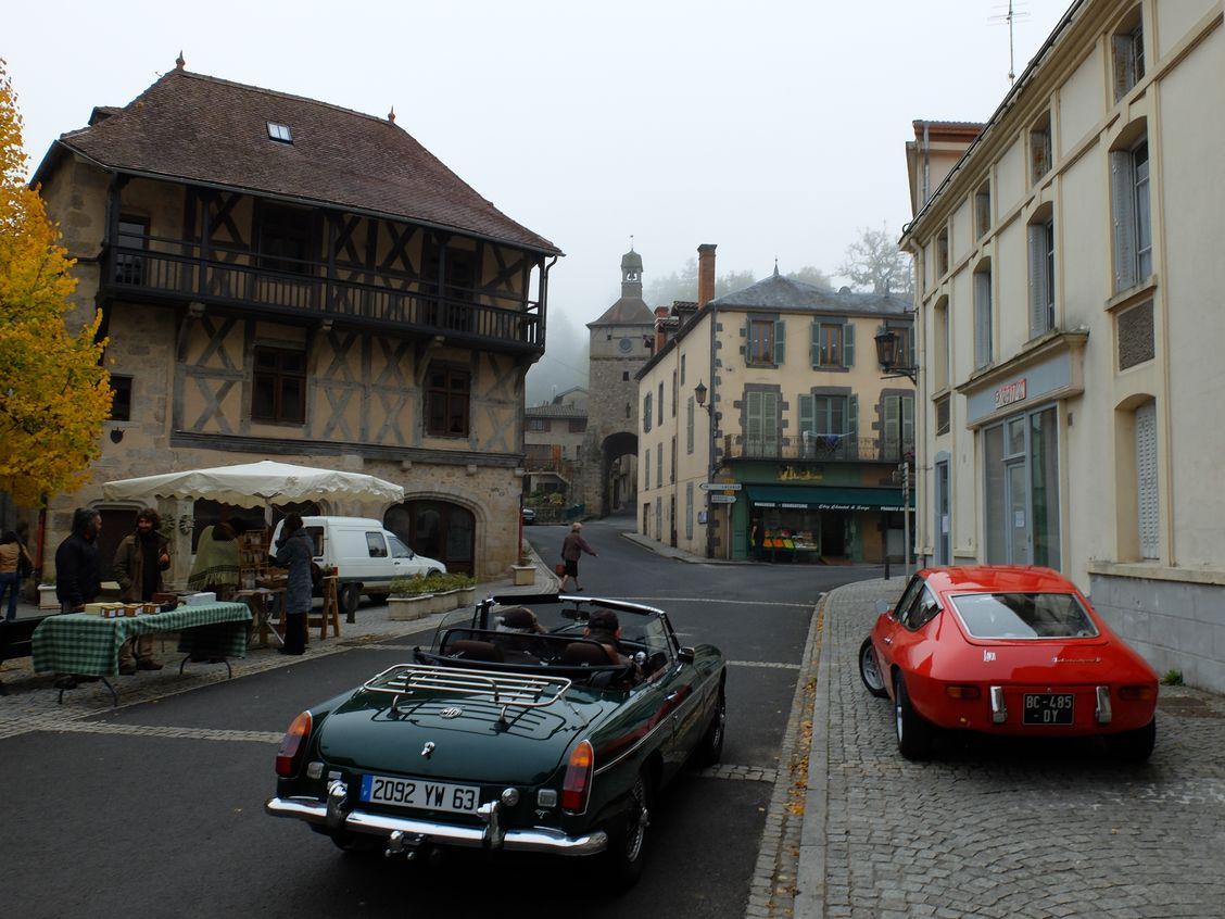 Passage à Chateldon