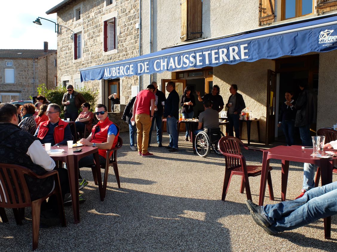 Pause à l'auberge de Chausseterre