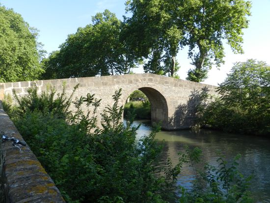 Il suffit de passer le pont